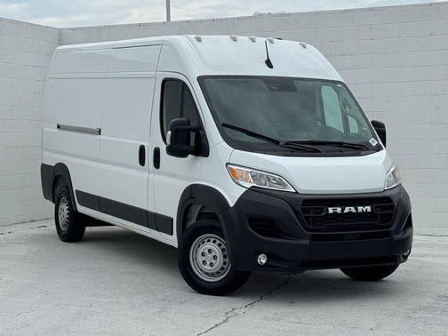 Bright White Clearcoat 2025 RAM ProMaster 3500 High Roof