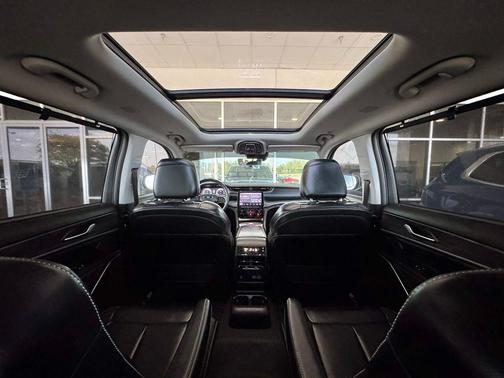 Bright White Clearcoat 2021 Jeep Grand Cherokee L Limited