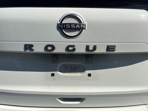 Glacier White 2024 Nissan Rogue S