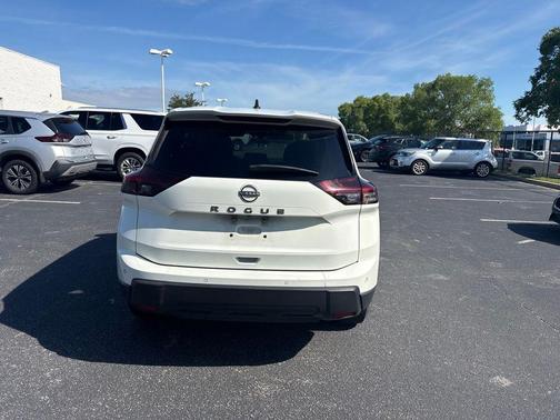 Glacier White 2024 Nissan Rogue S