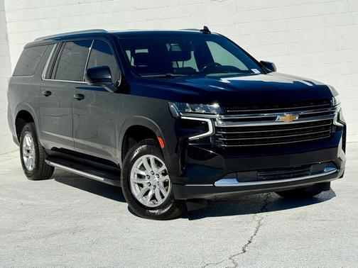 2021 Chevrolet Suburban LT