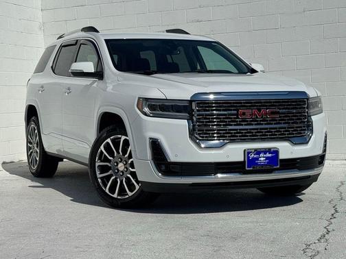 Summit White 2023 GMC Acadia Denali
