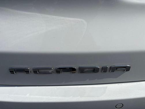 Summit White 2023 GMC Acadia Denali