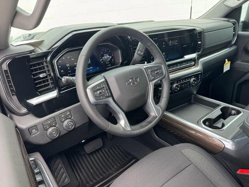 Sterling Gray Metallic 2026 Chevrolet Silverado 2500 LT