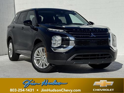 2024 Mitsubishi Outlander ES