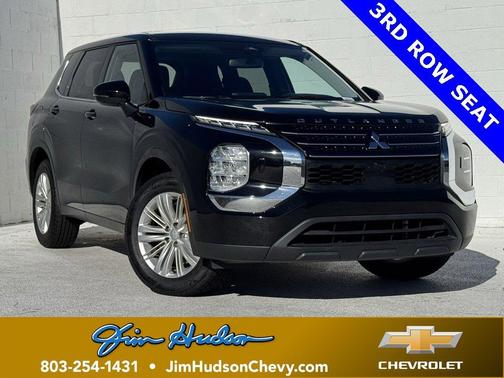 2024 Mitsubishi Outlander ES