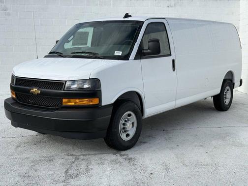 2025 Chevrolet Express 2500 Work Van