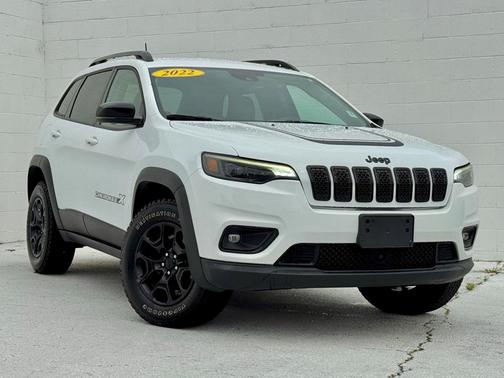 2022 Jeep Cherokee X