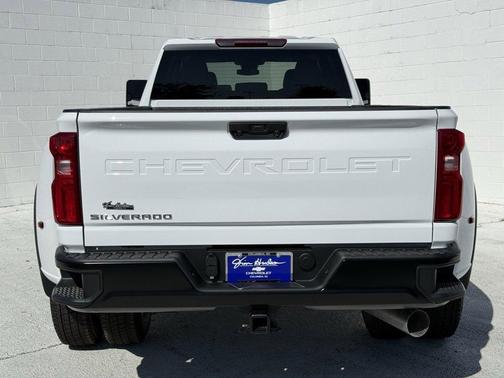 2026 Chevrolet Silverado 3500 WT