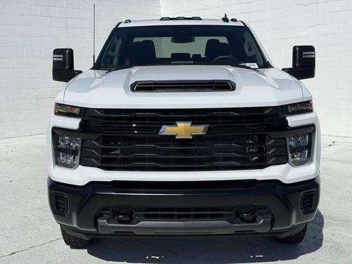 2026 Chevrolet Silverado 3500 WT