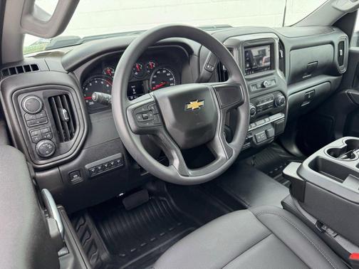 2025 Chevrolet Silverado 2500 WT