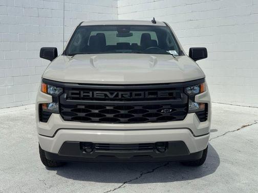 Summit White 2026 Chevrolet Silverado 1500 Custom