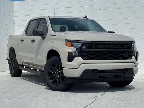 Summit White 2026 Chevrolet Silverado 1500 Custom