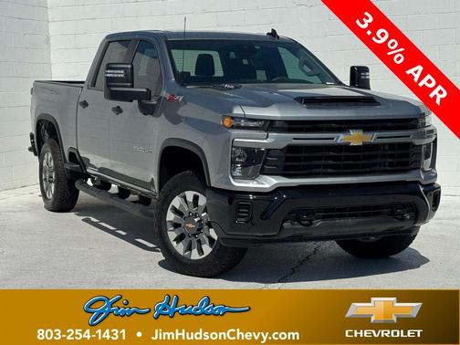 Sterling Gray Metallic 2026 Chevrolet Silverado 2500 Custom