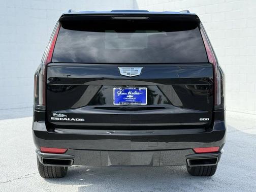 2021 Cadillac Escalade Sport Platinum