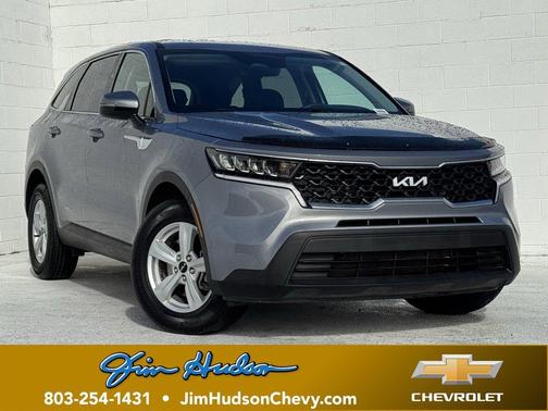 2022 Kia Sorento LX