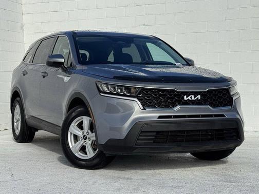 2022 Kia Sorento LX
