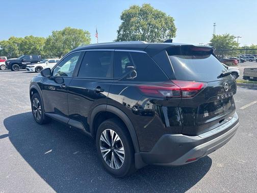 Super Black 2023 Nissan Rogue SV