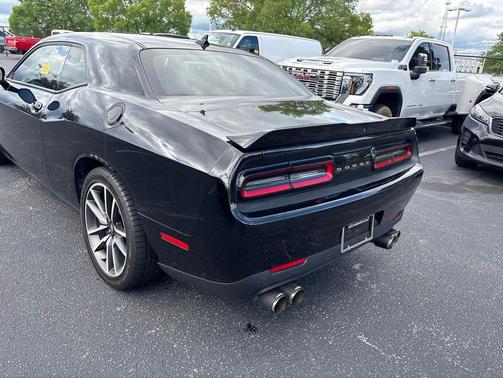 Pitch Black Clearcoat 2021 Dodge Challenger R/T