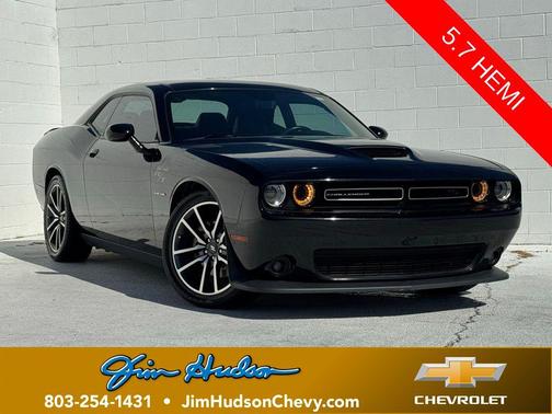 Pitch Black Clearcoat 2021 Dodge Challenger R/T