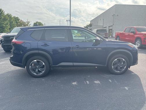 Deep Ocean Blue Pearl 2024 Nissan Rogue SV