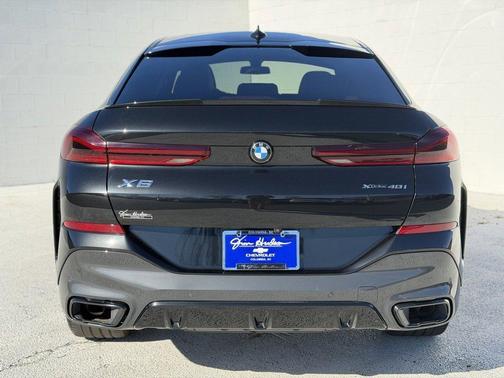 2022 BMW X6 xDrive40i