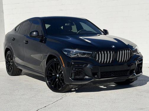 2022 BMW X6 xDrive40i