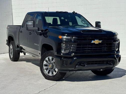 Black 2026 Chevrolet Silverado 2500 Custom