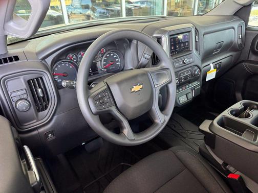 Summit White 2026 Chevrolet Silverado 1500 Custom