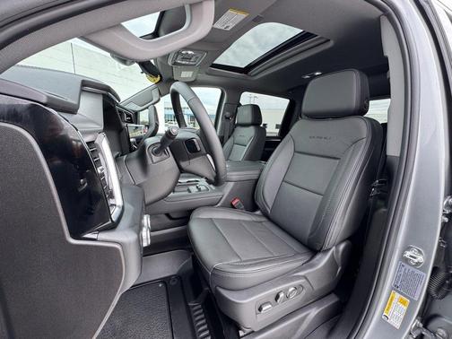 2025 GMC Sierra 3500 Denali