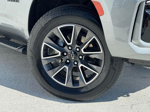 Sterling Gray Metallic 2024 Chevrolet Tahoe 4WD Z71
