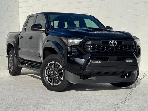 2024 Toyota Tacoma Hybrid TRD