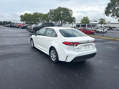 Ice 2024 Toyota Corolla LE