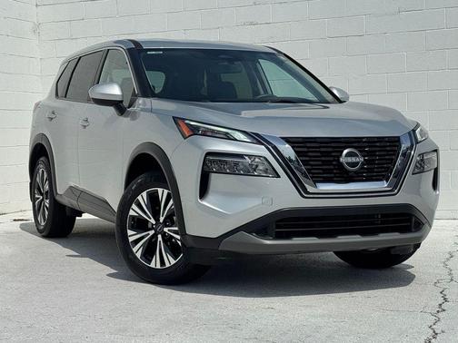 Brilliant Silver Metallic 2023 Nissan Rogue SV