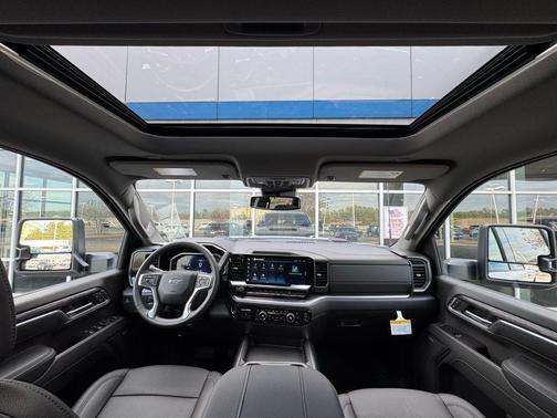 Summit White 2026 Chevrolet Silverado 2500 LTZ