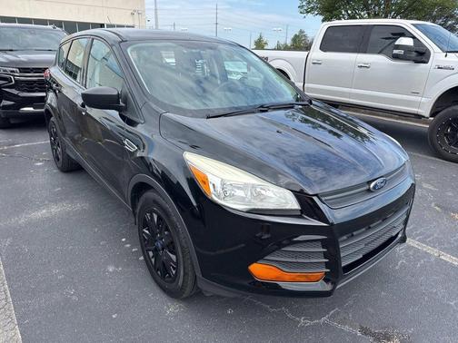 2016 Ford Escape S