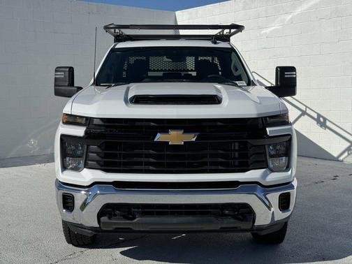 2025 Chevrolet Silverado 3500 WT