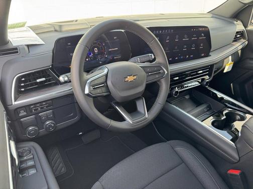 2025 Chevrolet Tahoe LS