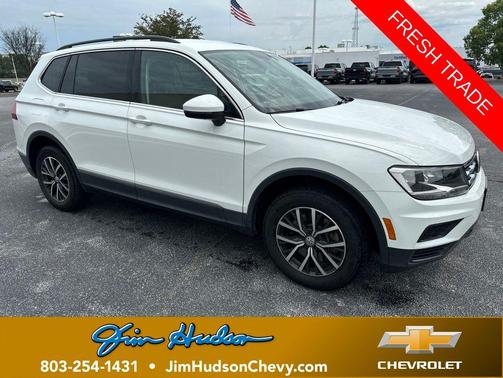 Pure White 2020 Volkswagen Tiguan 2.0T SE
