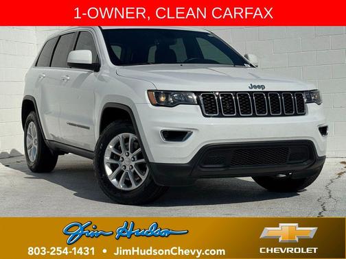 Bright White Clearcoat 2022 Jeep Grand Cherokee Laredo