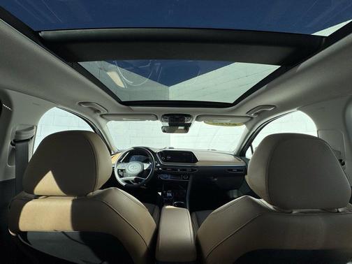 2023 Hyundai SONATA Hybrid Limited