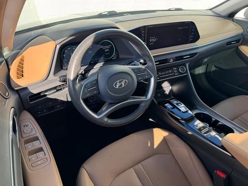 2023 Hyundai SONATA Hybrid Limited