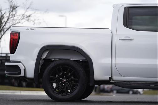 Summit White 2022 GMC Sierra 1500 Elevation
