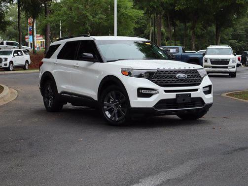 STAR WHITE MET TRI-COAT 2023 Ford Explorer XLT