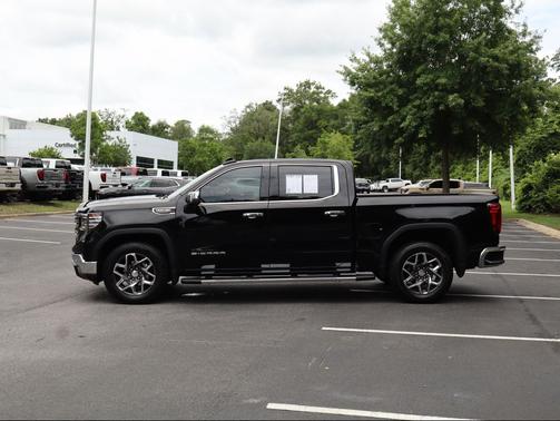 Onyx Black 2025 GMC Sierra 1500 SLT