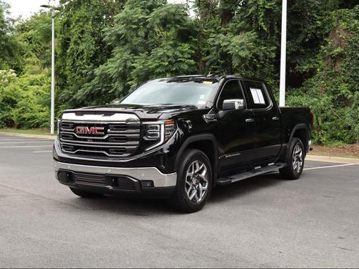 Onyx Black 2025 GMC Sierra 1500 SLT