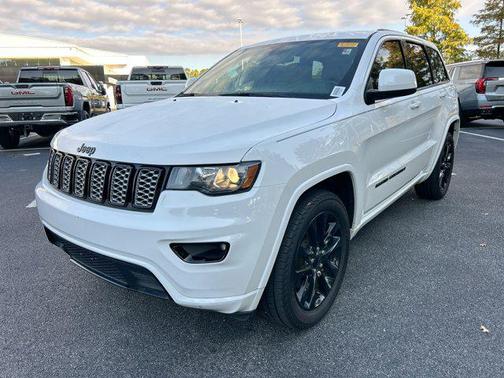 2021 Jeep Grand Cherokee Laredo