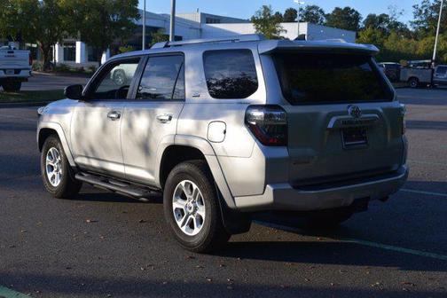 Classic Silver Metallic 2018 Toyota 4Runner SR5 Premium