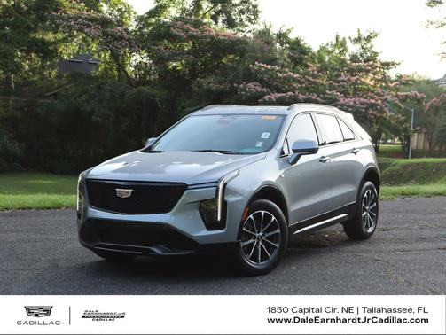 Argent Silver Metallic 2024 Cadillac XT4 Sport