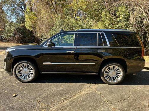 2019 Cadillac Escalade Platinum